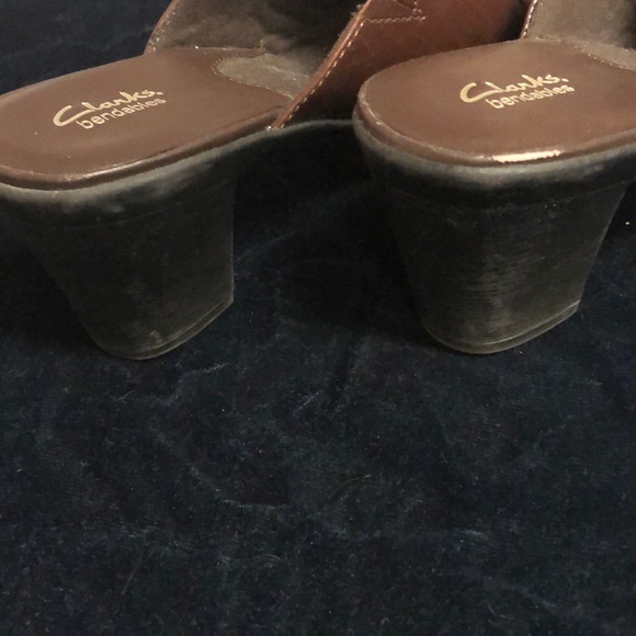 Clark’s slides - Picture 4 of 5